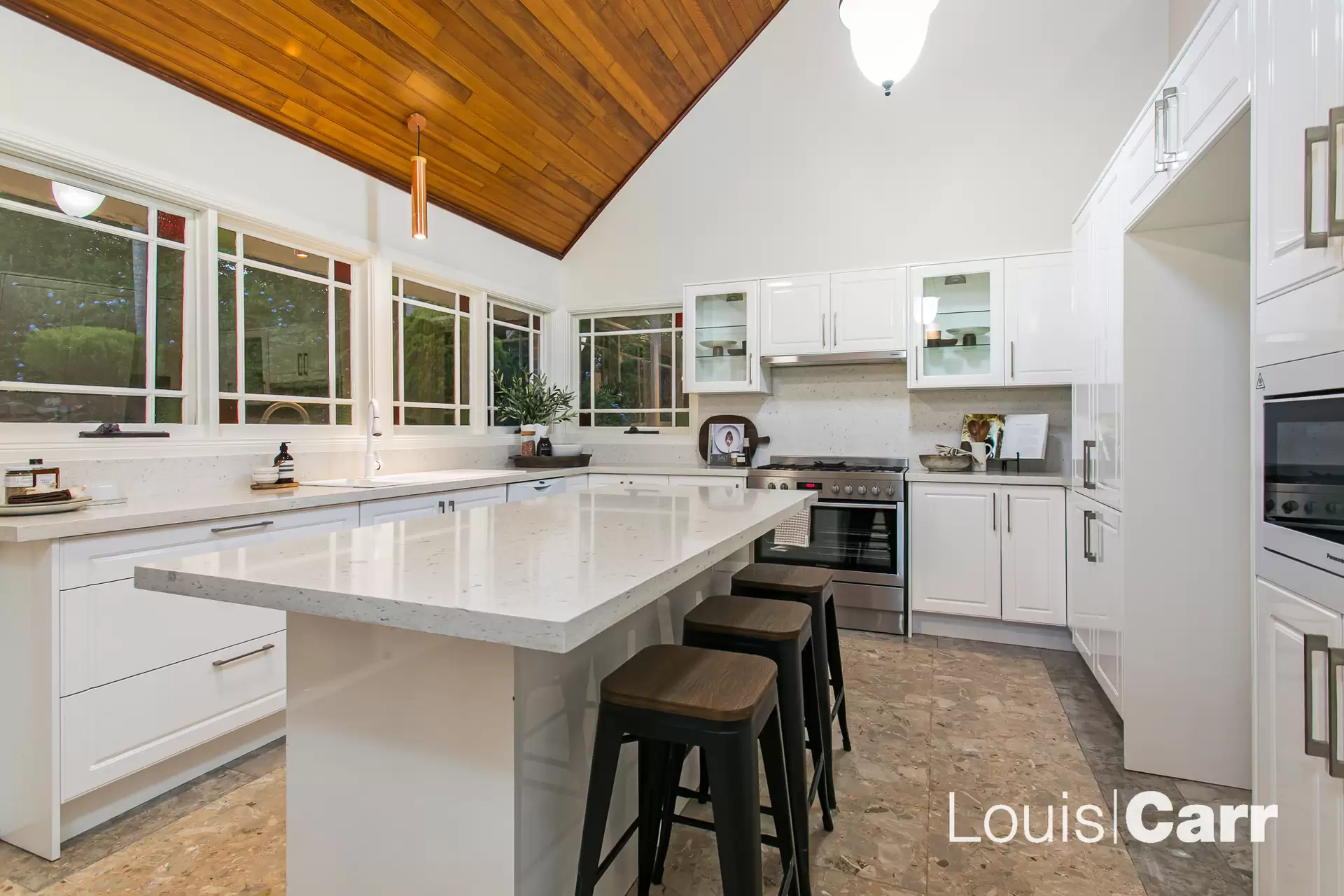 34 Coonara Avenue, West Pennant Hills For Sale by Louis Carr Real Estate - image 4