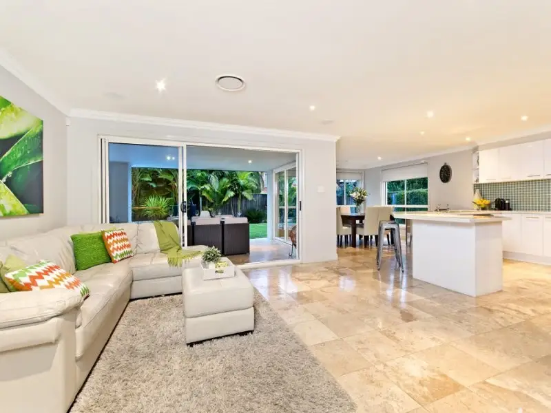 25 Timberline Avenue, West Pennant Hills Sold by Louis Carr Real Estate - image 2