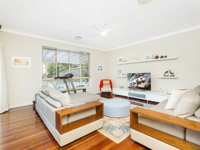 6A Governor Phillip Place, West Pennant Hills Sold by Louis Carr Real Estate - image 5