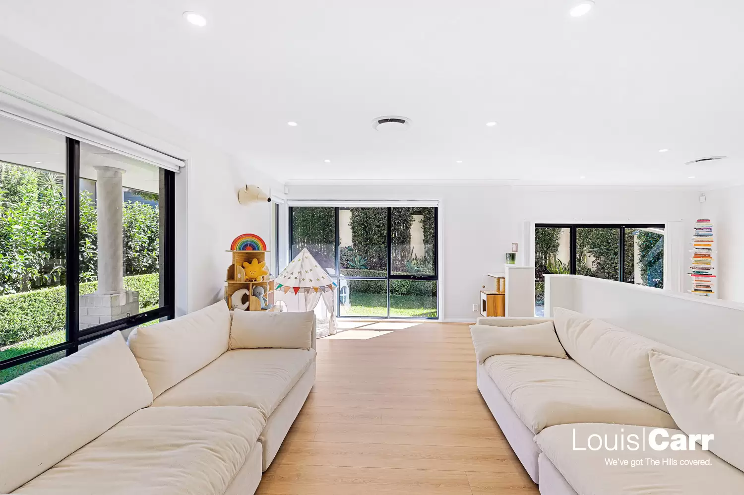 9 Peartree Circuit, West Pennant Hills For Sale by Louis Carr Real Estate - image 2