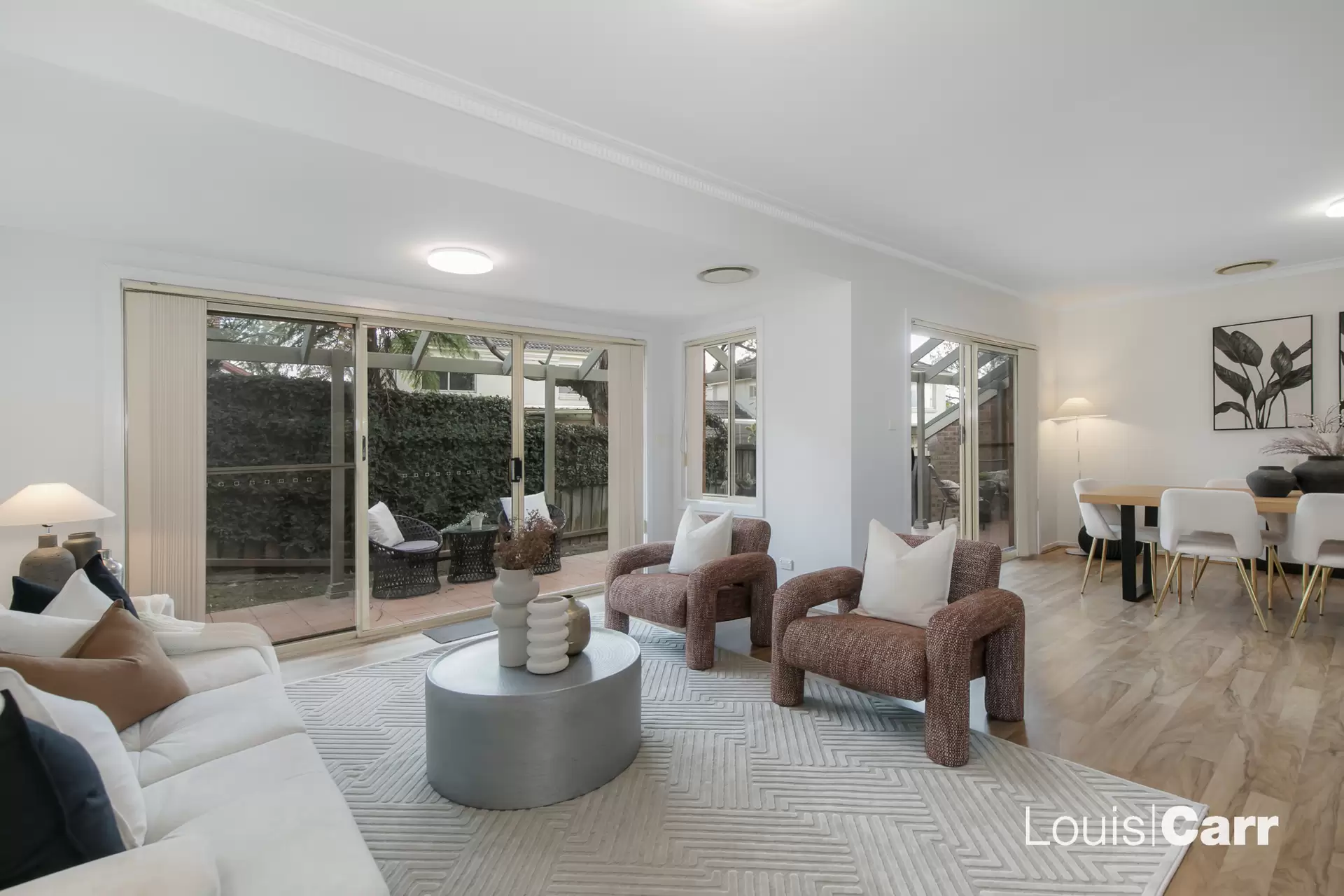 22 Scarborough Way, Cherrybrook Auction by Louis Carr Real Estate - image 2