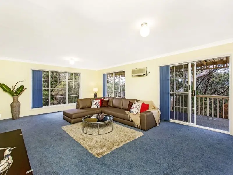 7 Patricia Place, Cherrybrook Sold by Louis Carr Real Estate - image 4