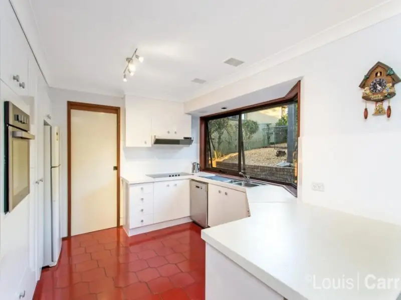 8 Woodcrest Place, Cherrybrook Sold by Louis Carr Real Estate - image 3