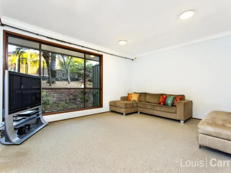 8 Woodcrest Place, Cherrybrook Sold by Louis Carr Real Estate - image 2