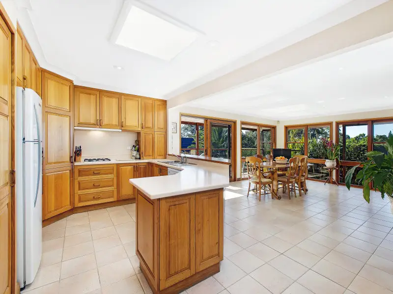 11 Myson Drive, Cherrybrook Sold by Louis Carr Real Estate - image 3