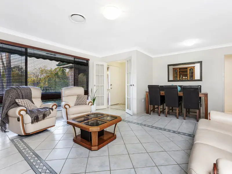 115 Francis Greenway, Cherrybrook Sold by Louis Carr Real Estate - image 2