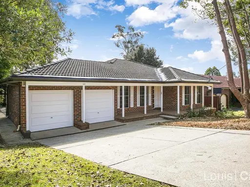 30 Yanderra Grove, Cherrybrook Sold by Louis Carr Real Estate