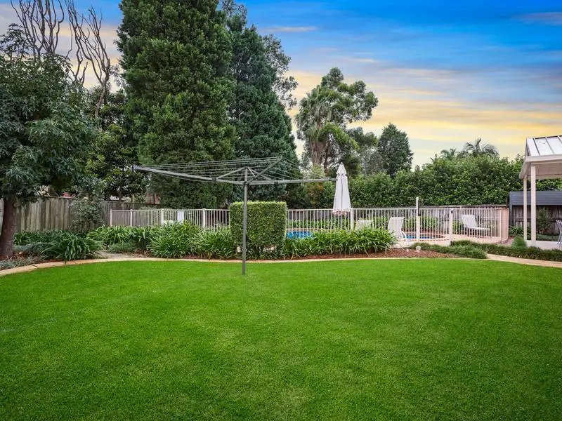 3 De La Salle Place, Castle Hill Sold by Louis Carr Real Estate - image 8