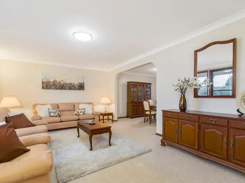 26 Wisteria Crescent, Cherrybrook Sold by Louis Carr Real Estate - image 5