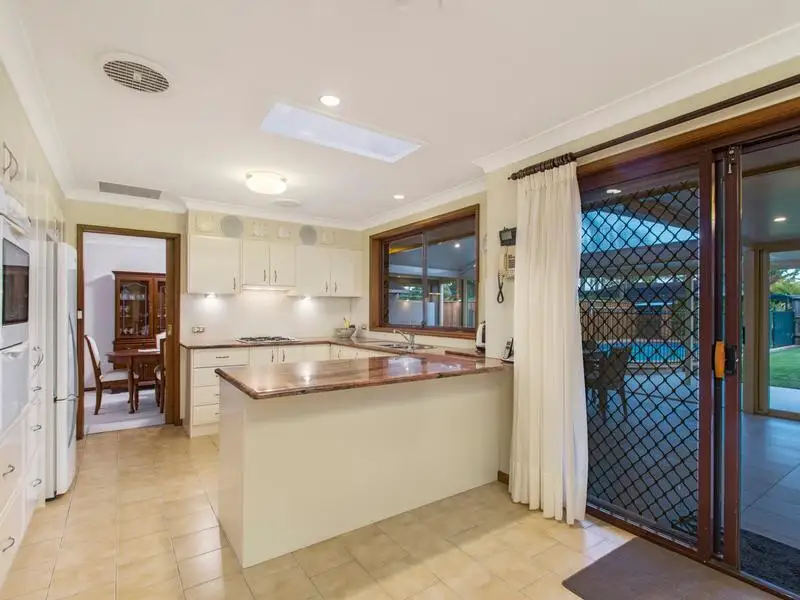 26 Wisteria Crescent, Cherrybrook Sold by Louis Carr Real Estate - image 6