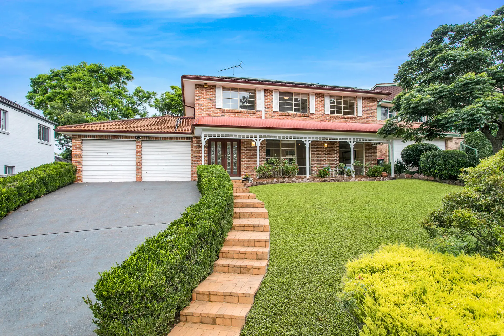 5 Lyneham Place, West Pennant Hills Sold by Louis Carr Real Estate - image 1