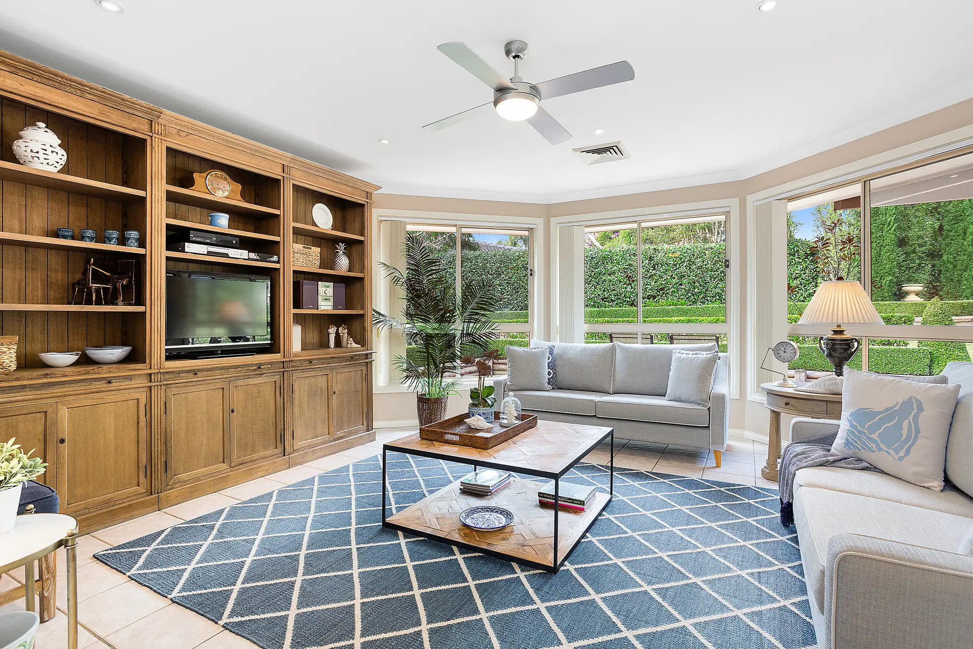 7 Lydham Place, Castle Hill Sold by Louis Carr Real Estate - image 2