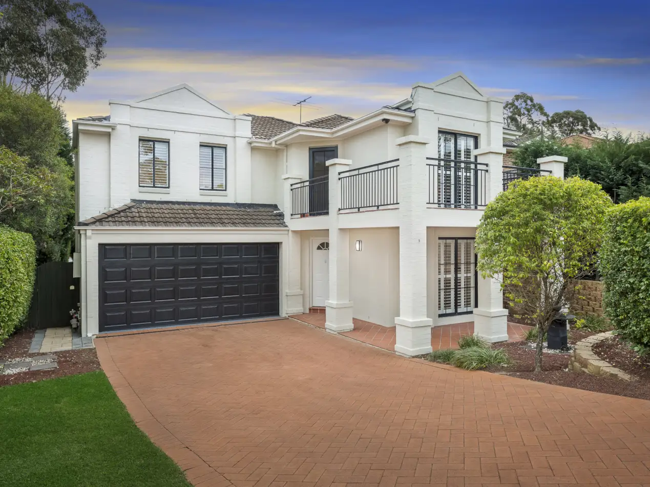 5 McCusker Crescent, Cherrybrook Sold by Louis Carr Real Estate - image 1