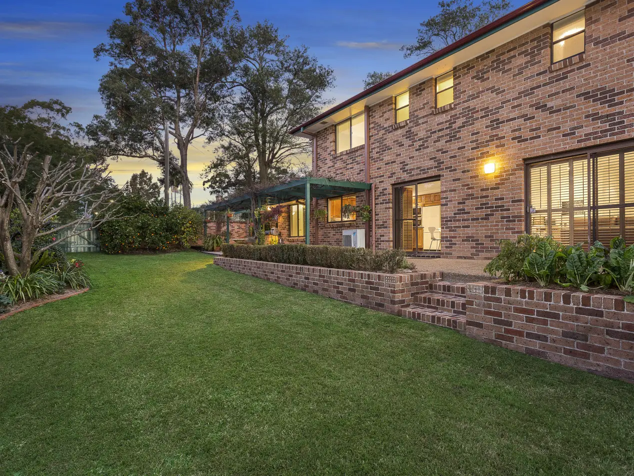 2 Penrose Avenue, Cherrybrook Sold by Louis Carr Real Estate - image 6