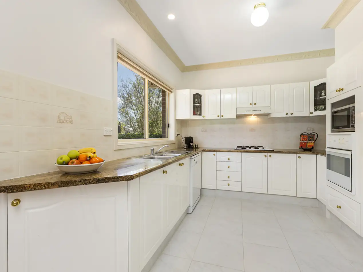 24 Forest Close, Cherrybrook Sold by Louis Carr Real Estate - image 3