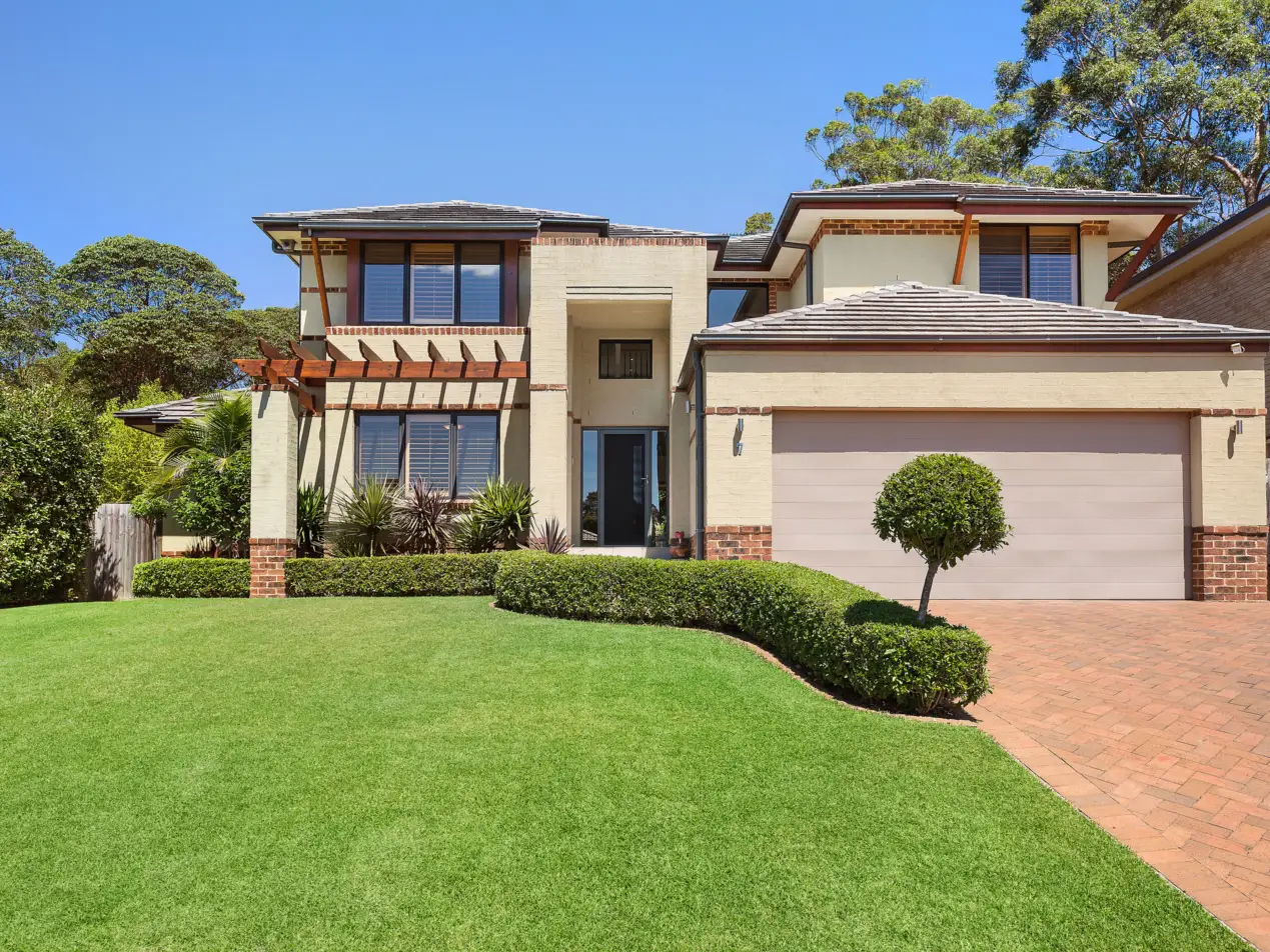 7 Armidale Crescent, Castle Hill Sold by Louis Carr Real Estate - image 1