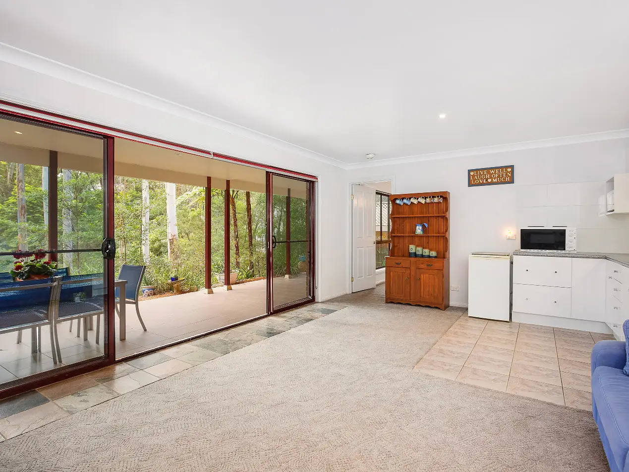 16 Boldrewood Place, Cherrybrook Sold by Louis Carr Real Estate - image 7