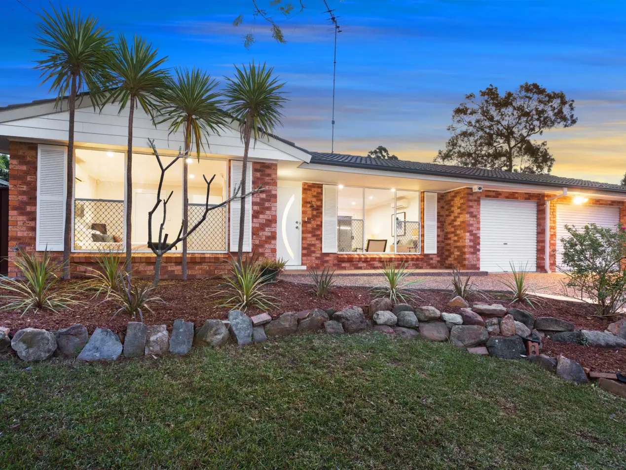 18 Carob Place, Cherrybrook Sold by Louis Carr Real Estate - image 1