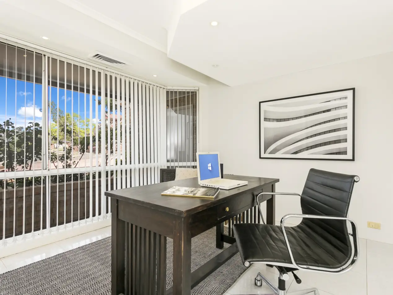 21 Broadoak Place, Castle Hill Sold by Louis Carr Real Estate - image 10