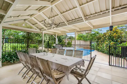 38a Appletree Drive, Cherrybrook Sold by Louis Carr Real Estate
