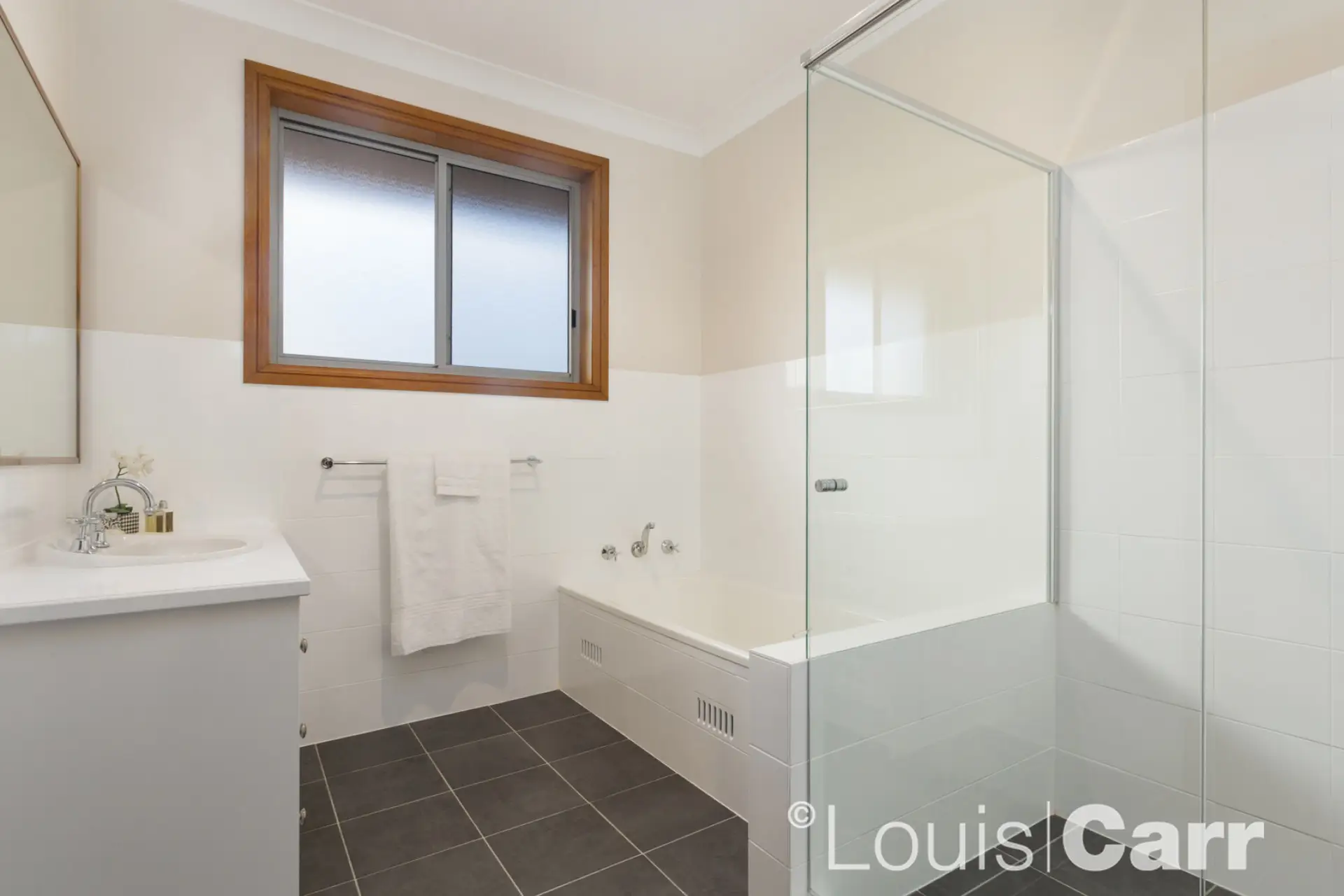 20 Hibiscus Place, Cherrybrook Sold by Louis Carr Real Estate - image 7