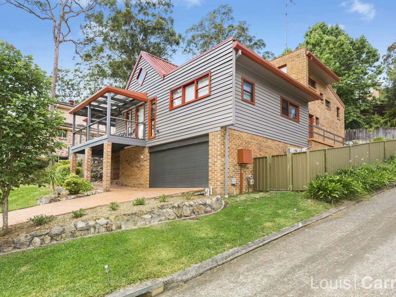 10 Woodglen Place, Cherrybrook Sold by Louis Carr Real Estate - image 1