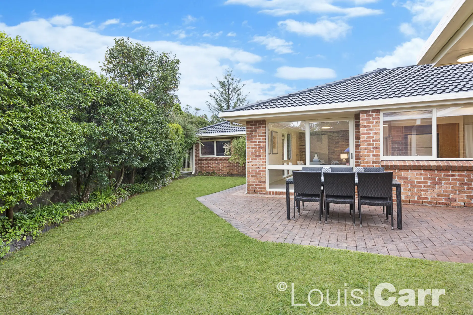Photo #5: 9 Pogson Drive, Cherrybrook - Sold by Louis Carr Real Estate