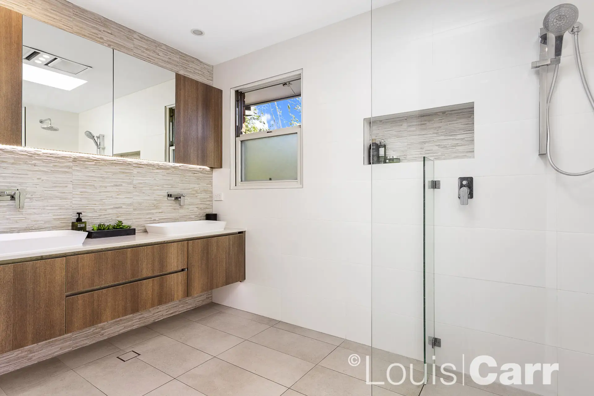 7 Pogson Drive, Cherrybrook Sold by Louis Carr Real Estate - image 8