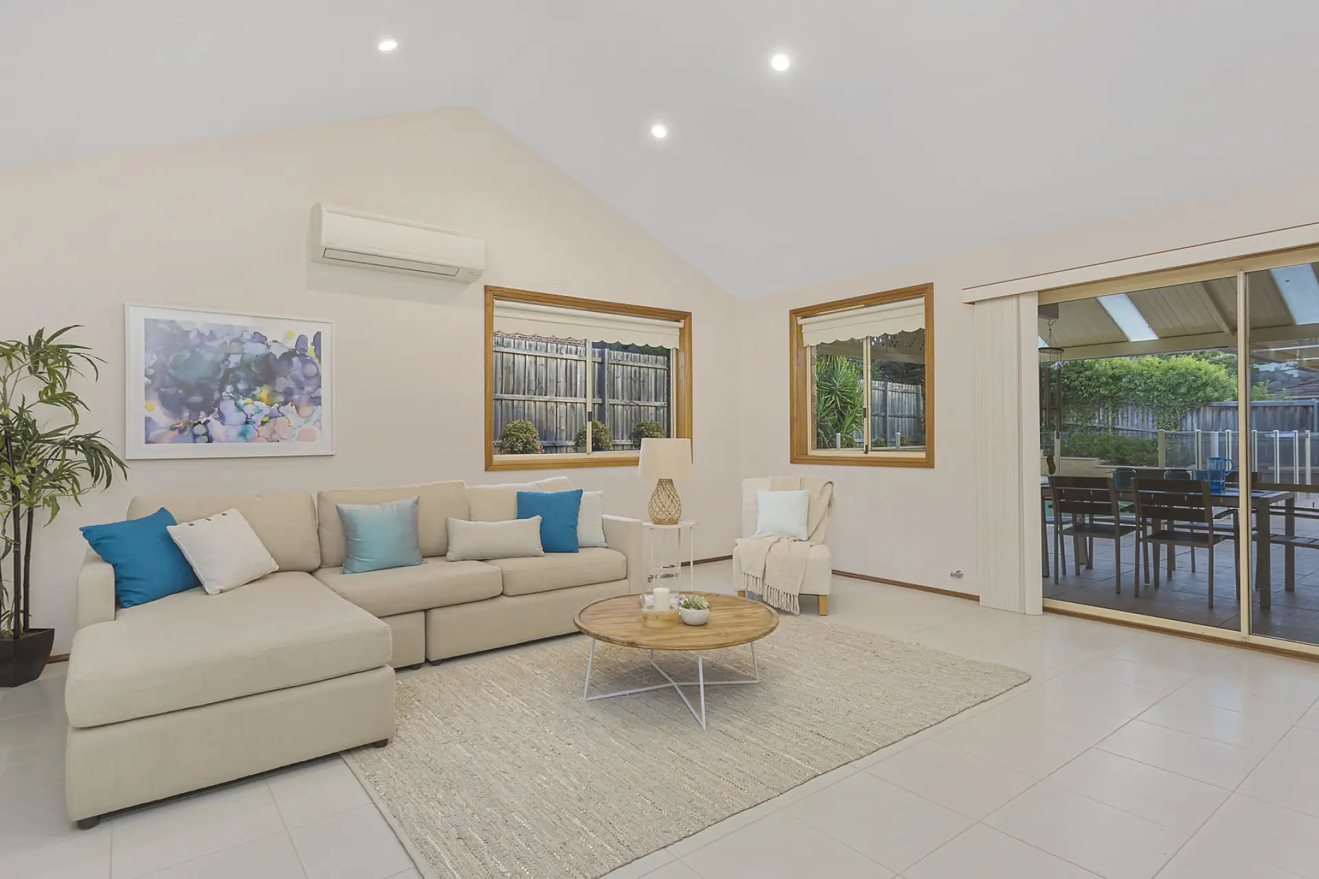 17 Rossian Place, Cherrybrook Sold by Louis Carr Real Estate - image 3