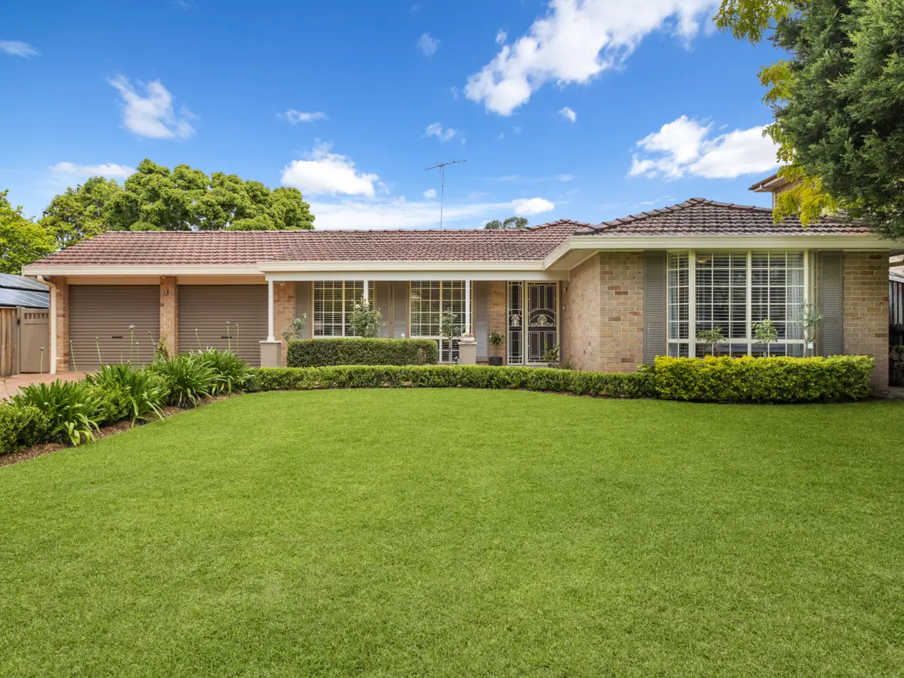 10 Bellwood Place, Castle Hill Sold by Louis Carr Real Estate - image 2