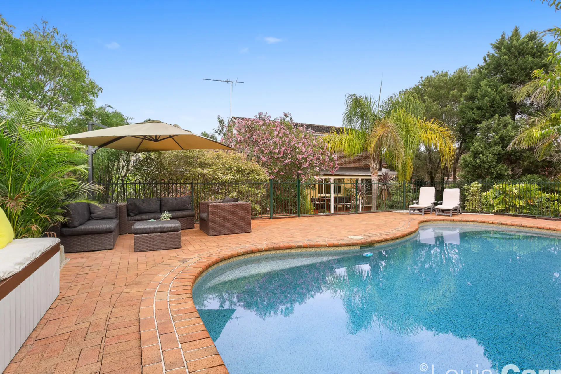 15 Woodgrove Avenue, Cherrybrook Sold by Louis Carr Real Estate - image 7