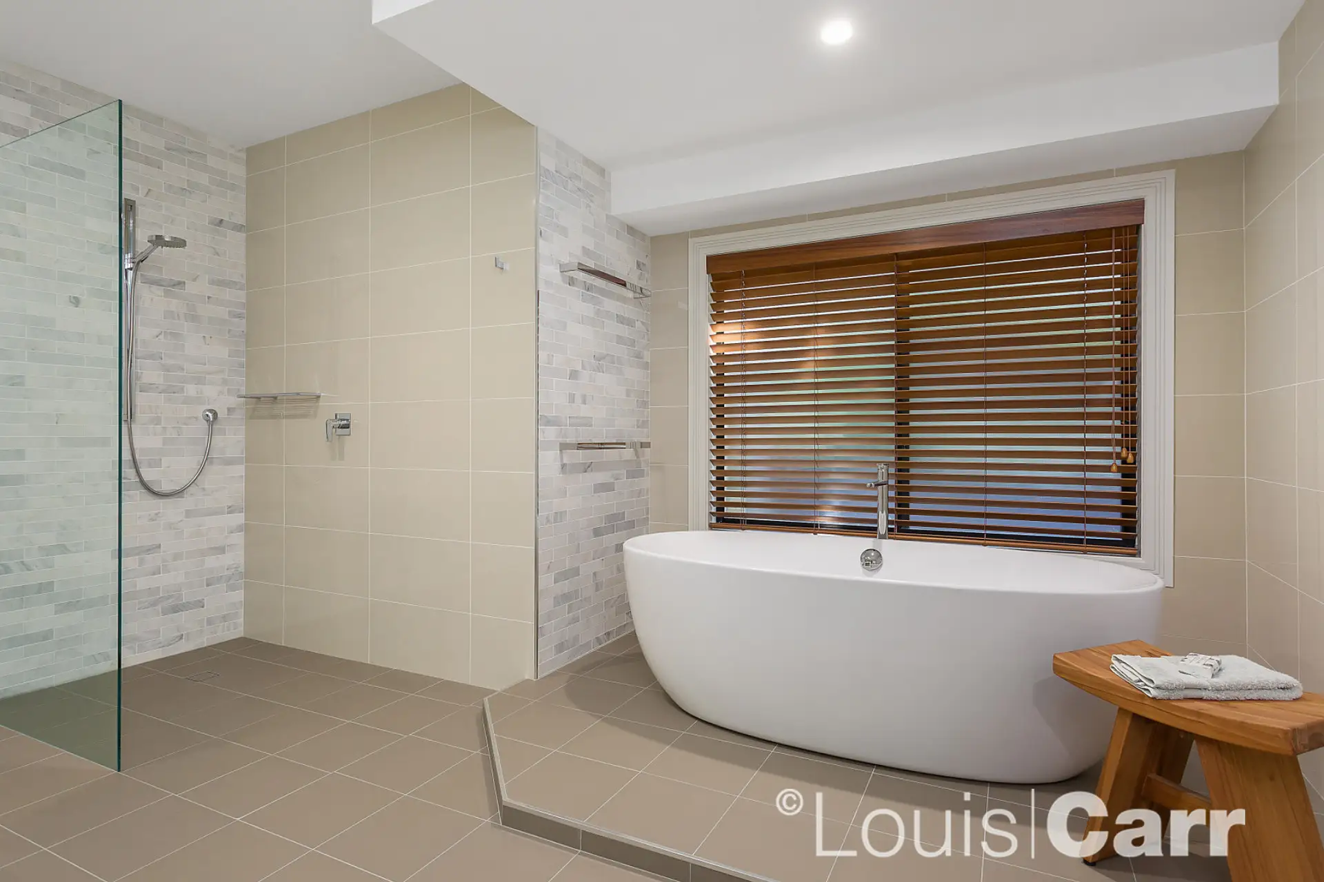 48 Ravensbourne Circuit, Dural Sold by Louis Carr Real Estate - image 6