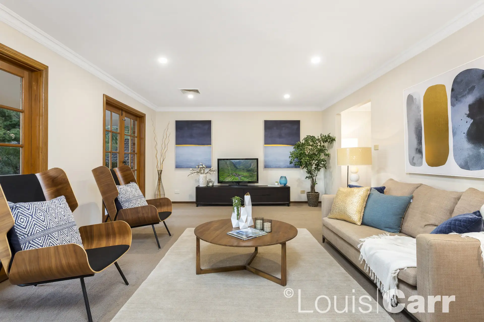 9 Rossian Place, Cherrybrook Sold by Louis Carr Real Estate - image 2