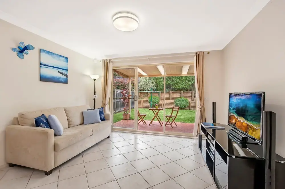 11 Fernbrook Place, Castle Hill Sold by Louis Carr Real Estate - image 6