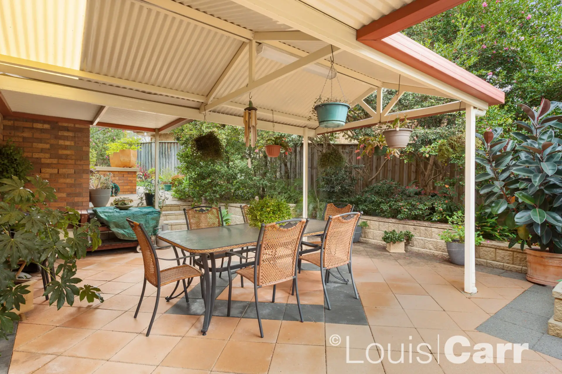 4 Walnut Grove, Cherrybrook Sold by Louis Carr Real Estate - image 1
