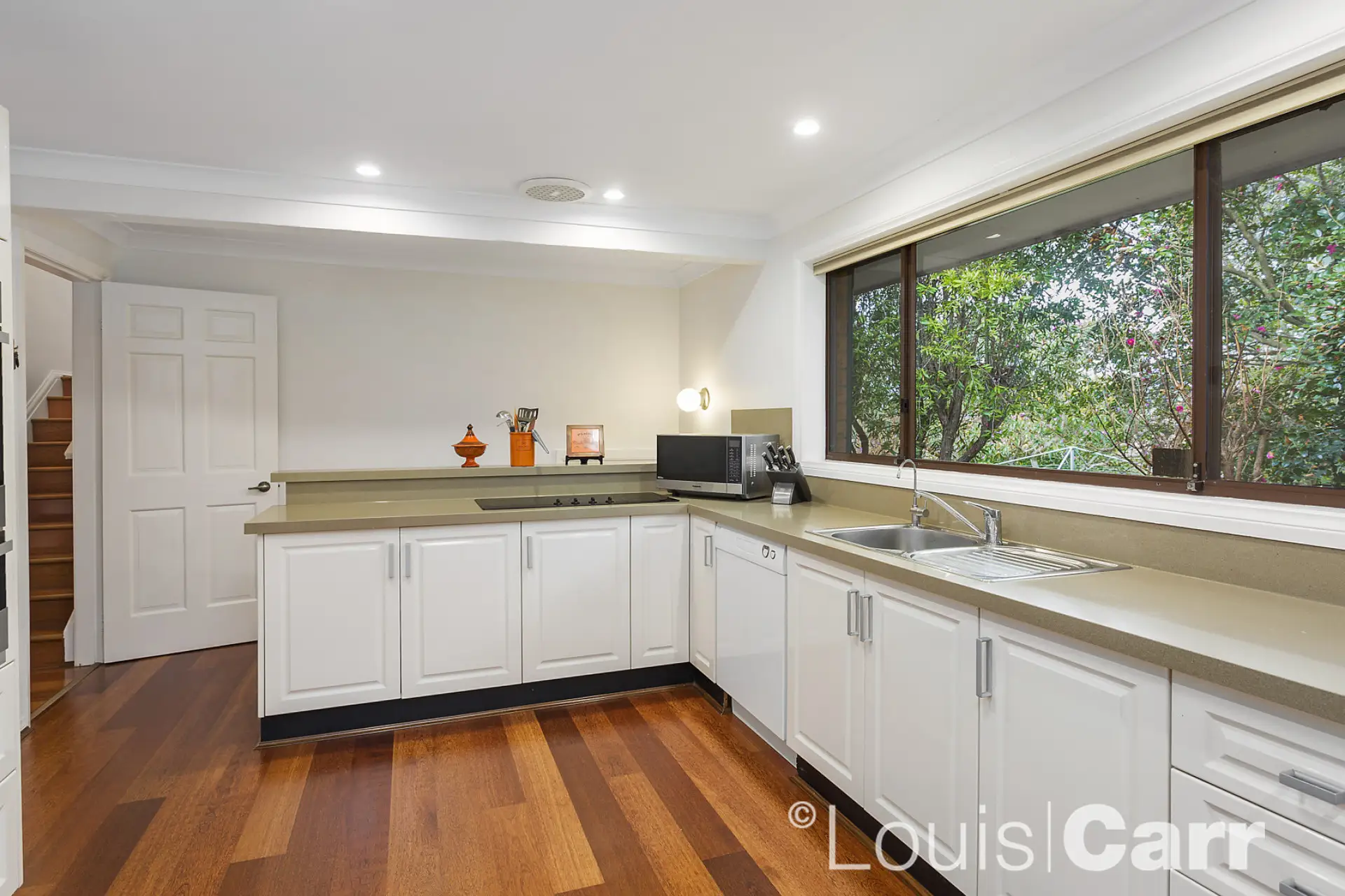 8 Myson Drive, Cherrybrook Sold by Louis Carr Real Estate - image 4