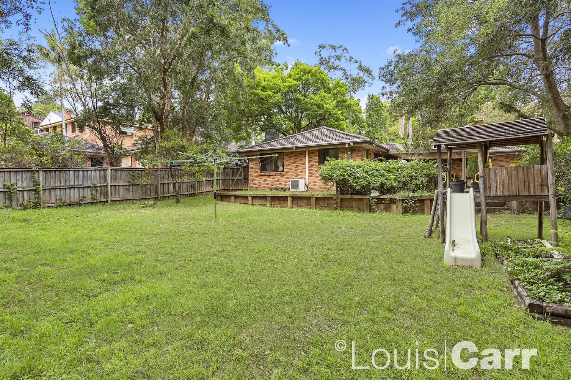 Photo #4: 20 Maybush Place, Cherrybrook - Sold by Louis Carr Real Estate