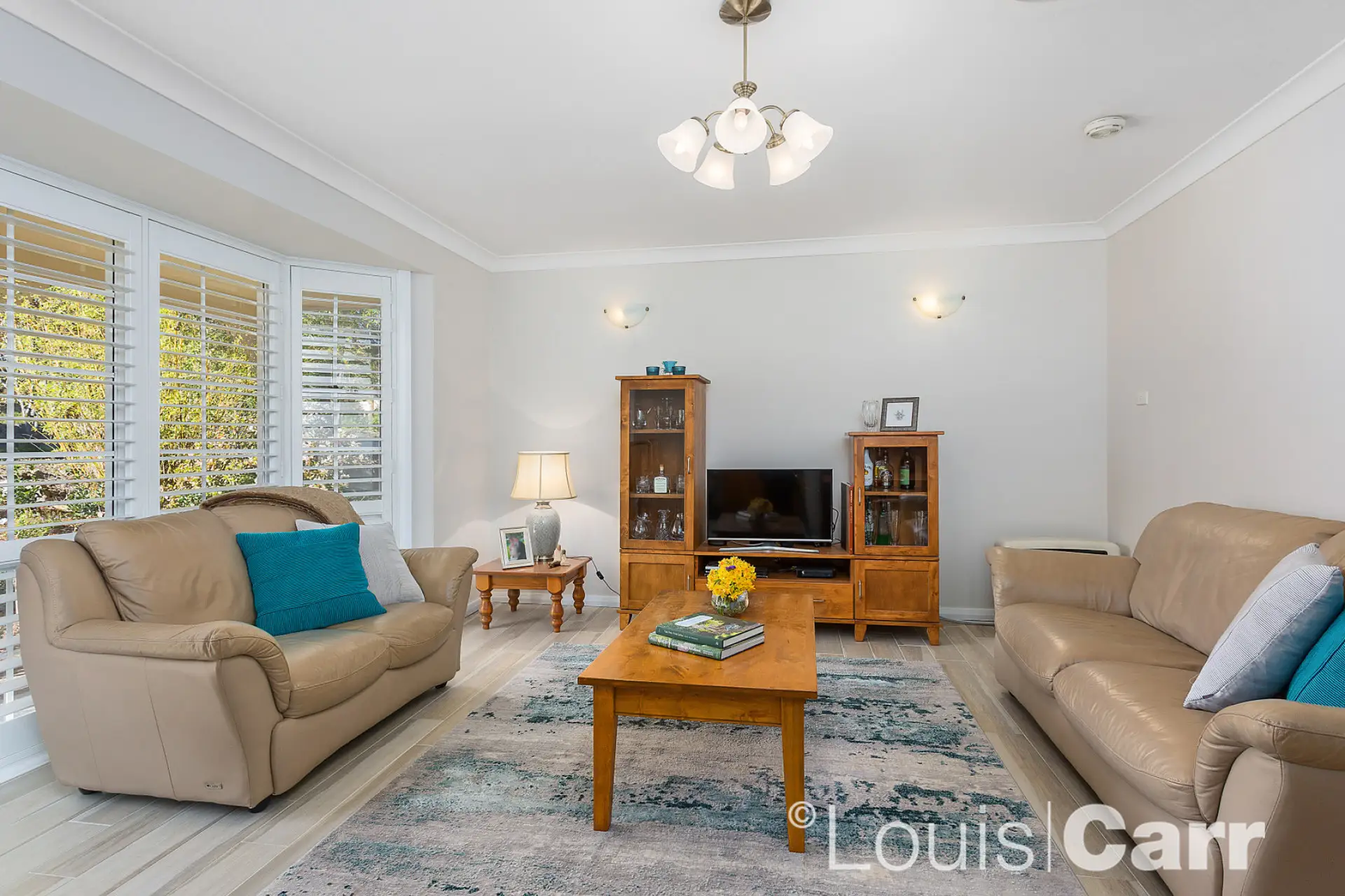 6 Glentrees Place, Cherrybrook Sold by Louis Carr Real Estate - image 2