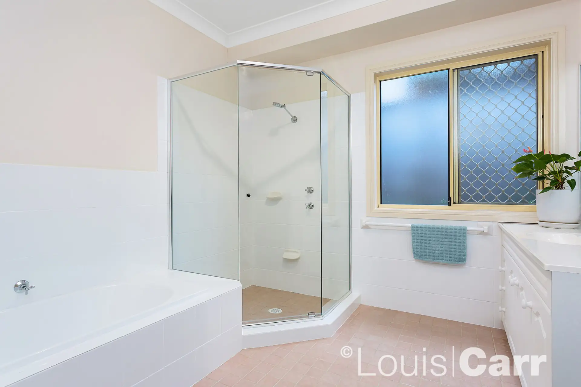 Photo #6: 18 Dalkeith Road, Cherrybrook - Sold by Louis Carr Real Estate