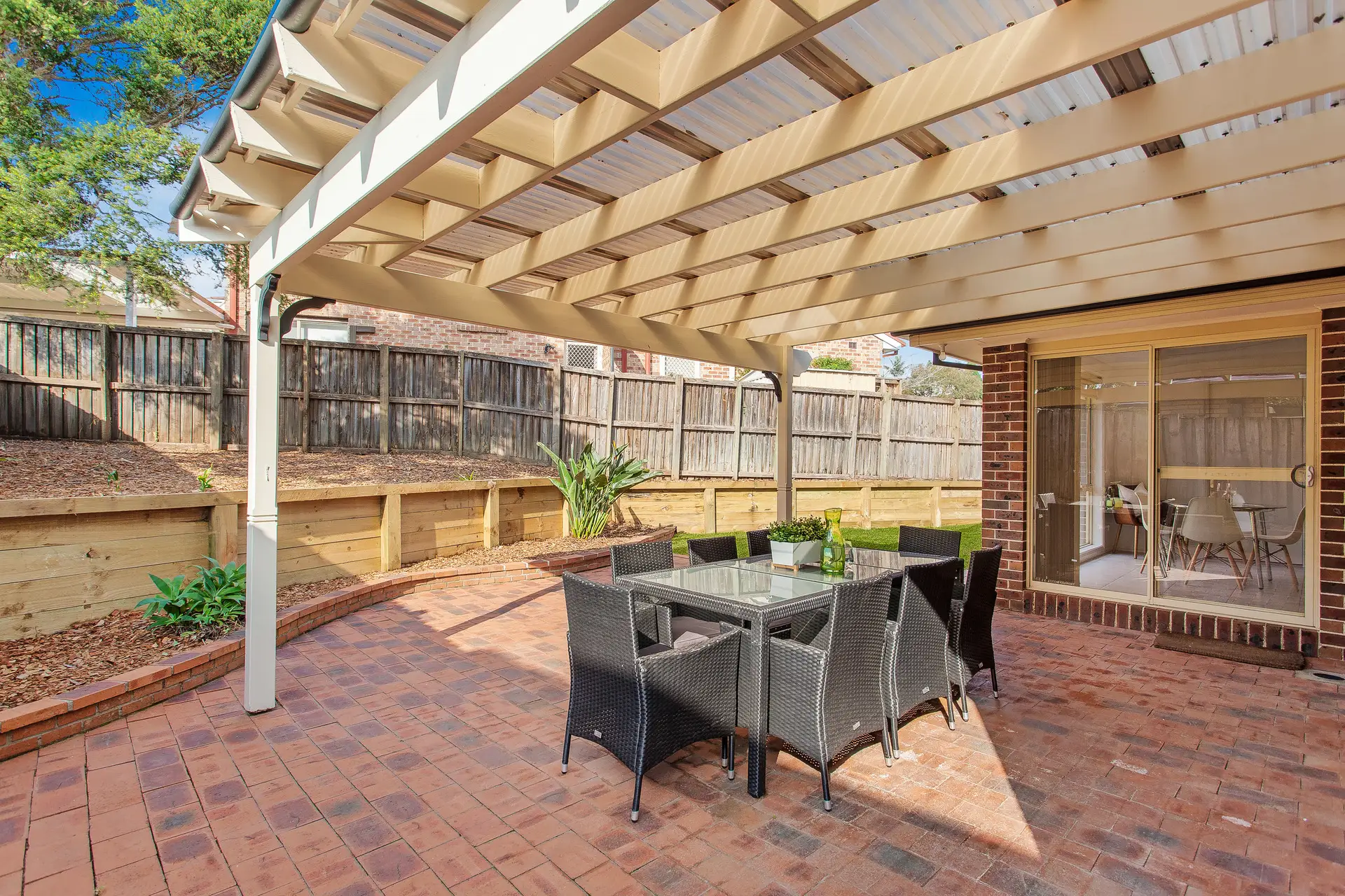 1 Hawkridge Place, Dural Sold by Louis Carr Real Estate - image 1